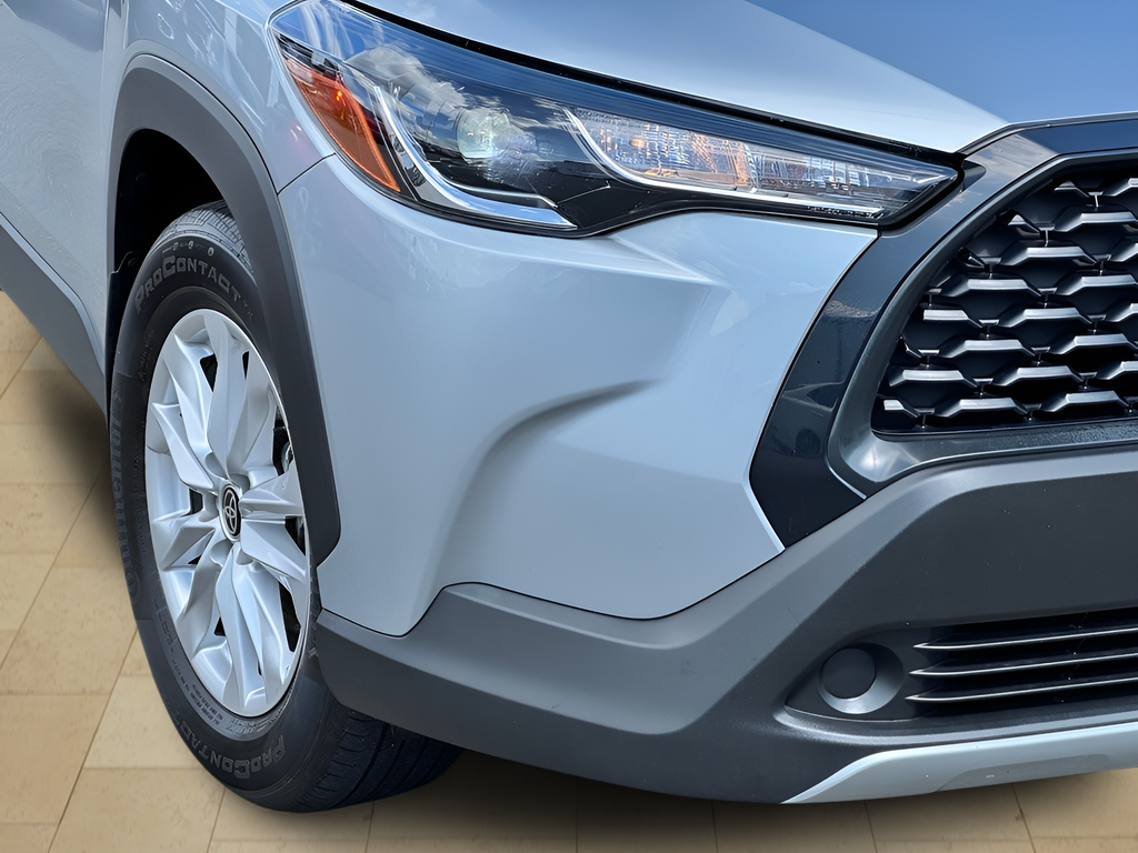 2024 Toyota Corolla Cross LE