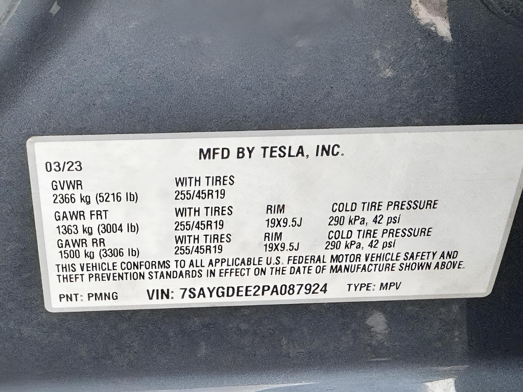 2023 Tesla Model Y Long Range