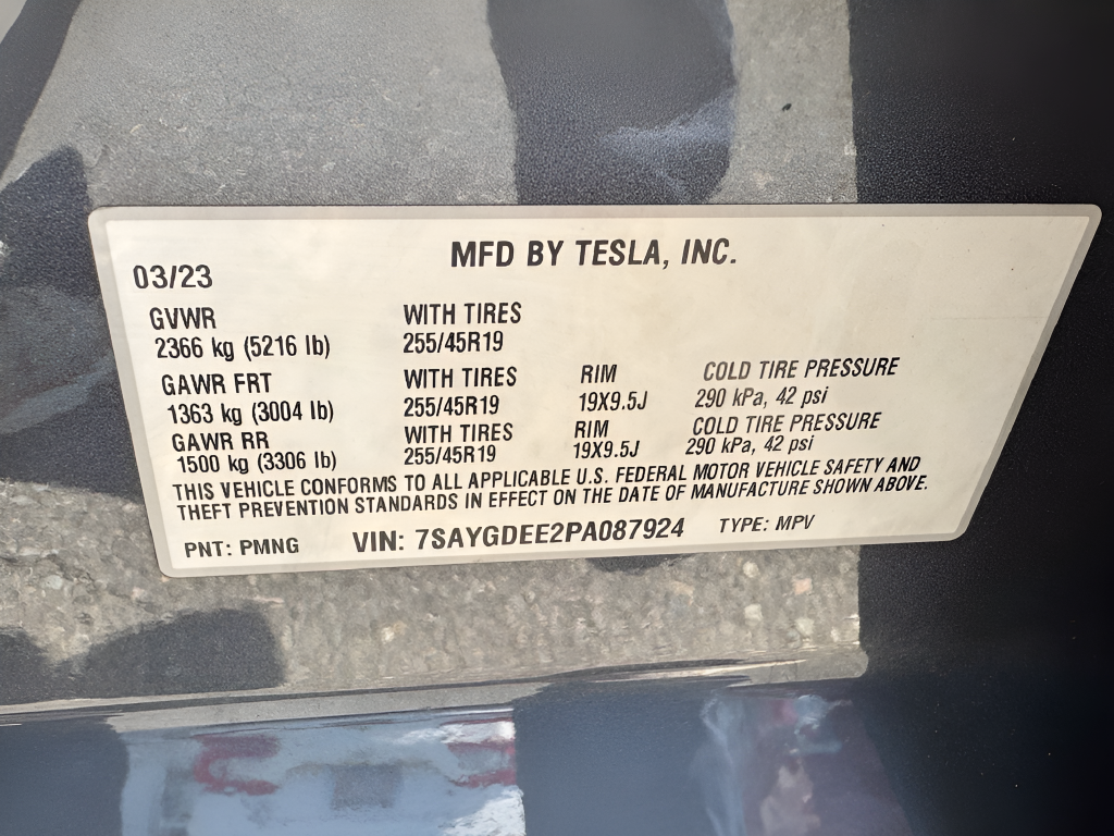 2023 Tesla Model Y Long Range
