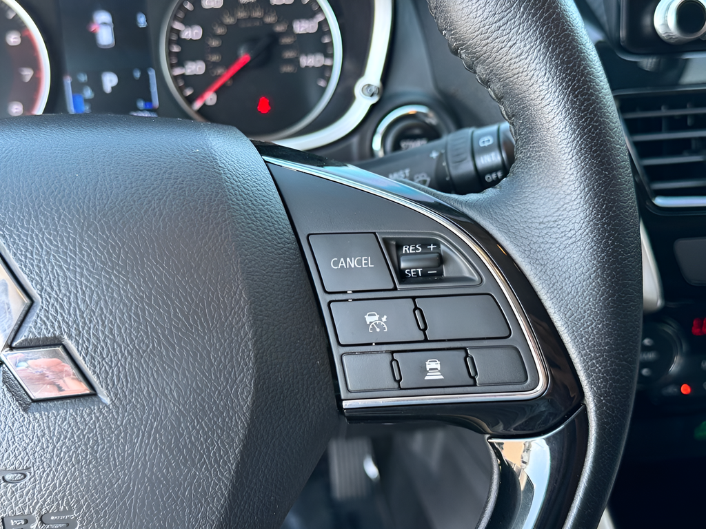 2024 Mitsubishi Eclipse Cross SE