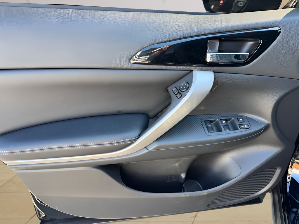 2024 Mitsubishi Eclipse Cross SE