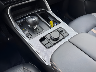 2025 Mazda Mazda CX-70 PHEV Premium Plus