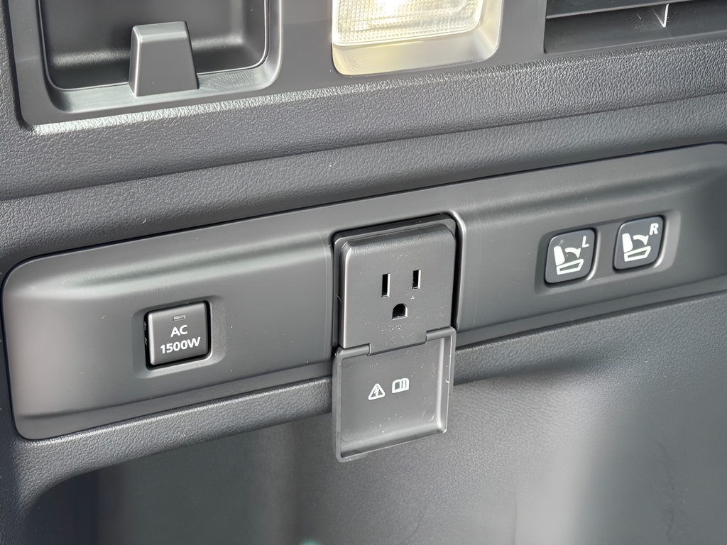 2025 Mazda Mazda CX-70 PHEV Premium Plus