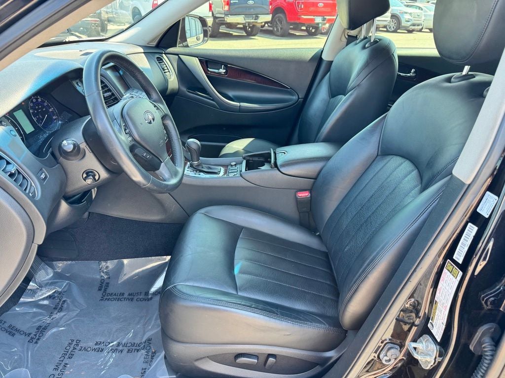 2017 INFINITI QX50 Base