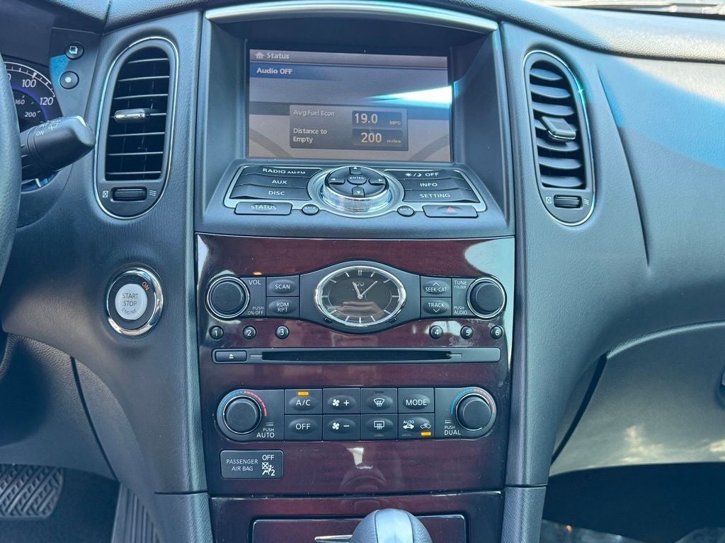 2017 INFINITI QX50 Base