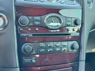 2017 INFINITI QX50 Base