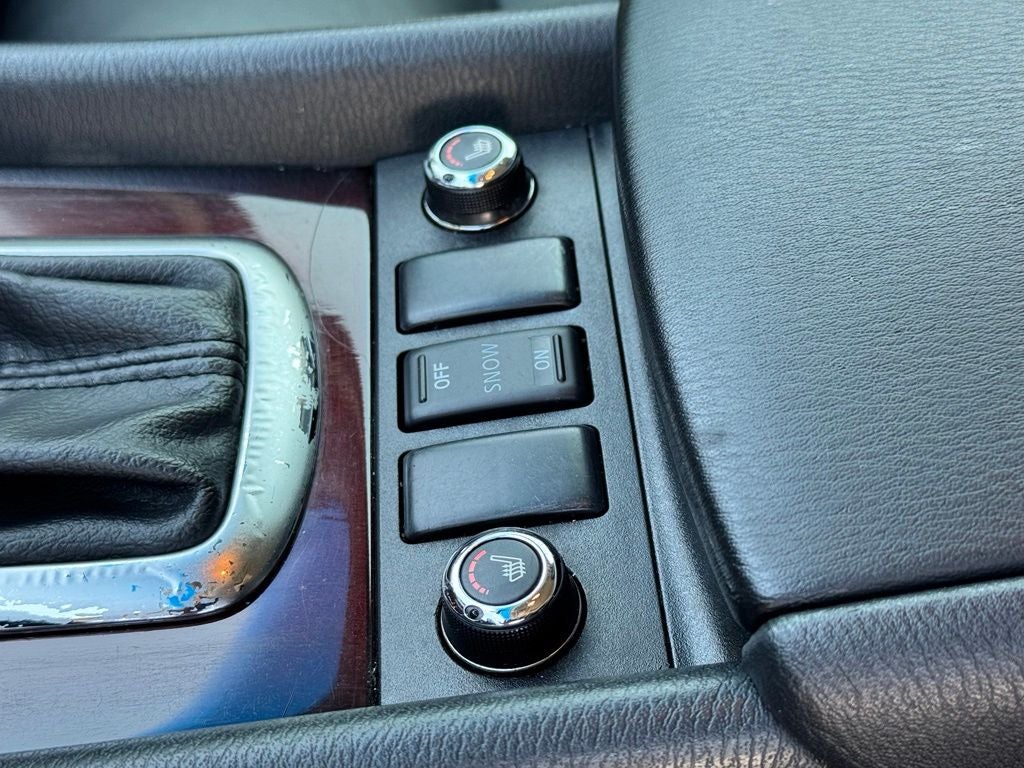2017 INFINITI QX50 Base
