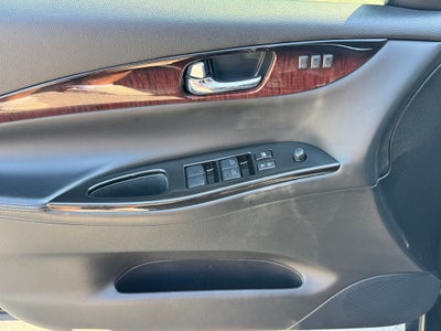 2017 INFINITI QX50 Base
