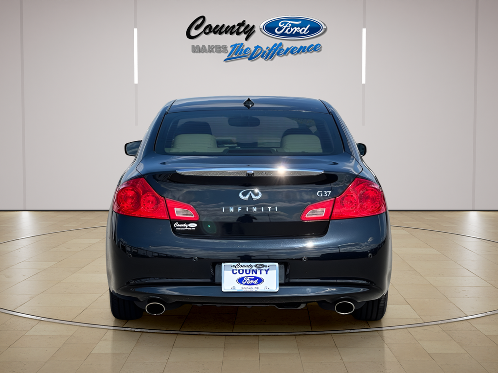 2010 INFINITI G37 Journey
