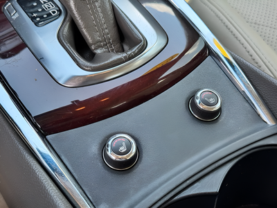 2010 INFINITI G37 Journey