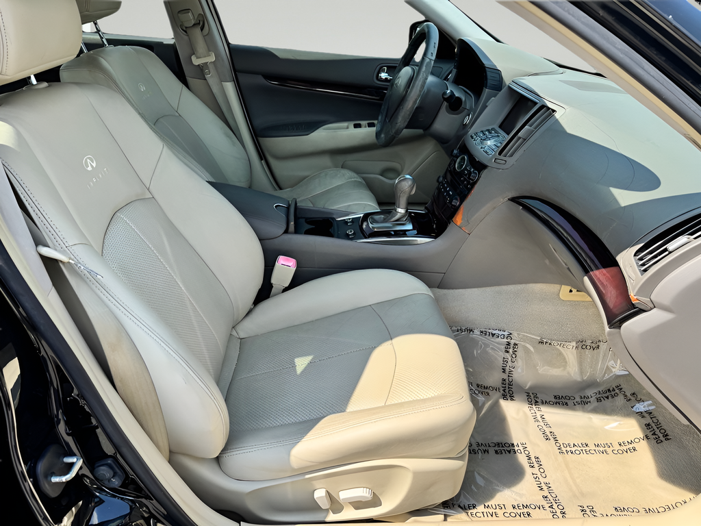 2010 INFINITI G37 Journey