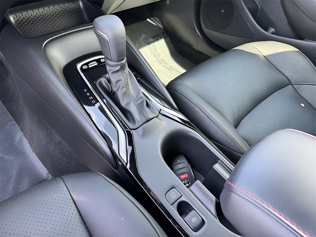 2025 Toyota Corolla Hybrid SE