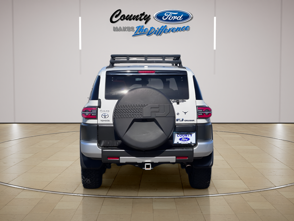 2013 Toyota FJ Cruiser Base