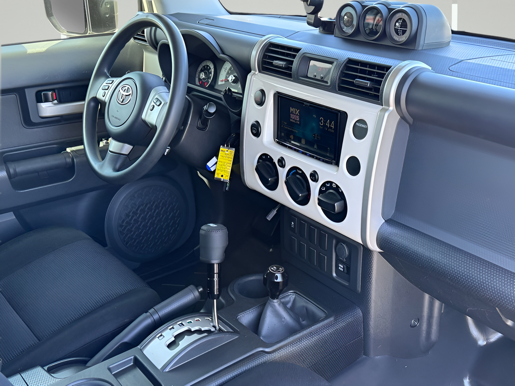 2013 Toyota FJ Cruiser Base