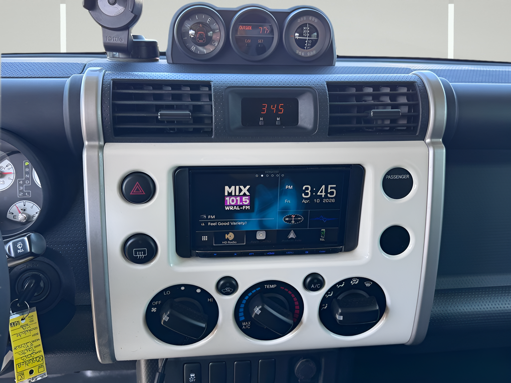 2013 Toyota FJ Cruiser Base