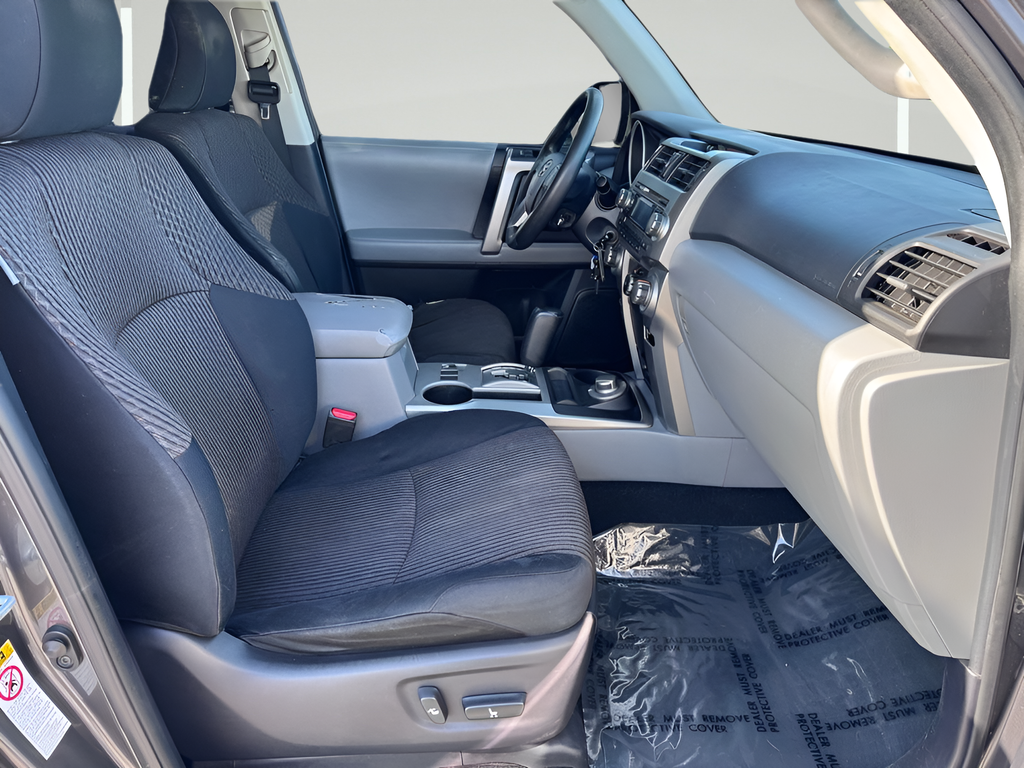 2013 Toyota 4Runner SR5