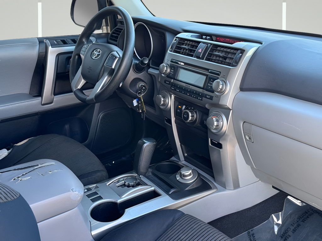 2013 Toyota 4Runner SR5