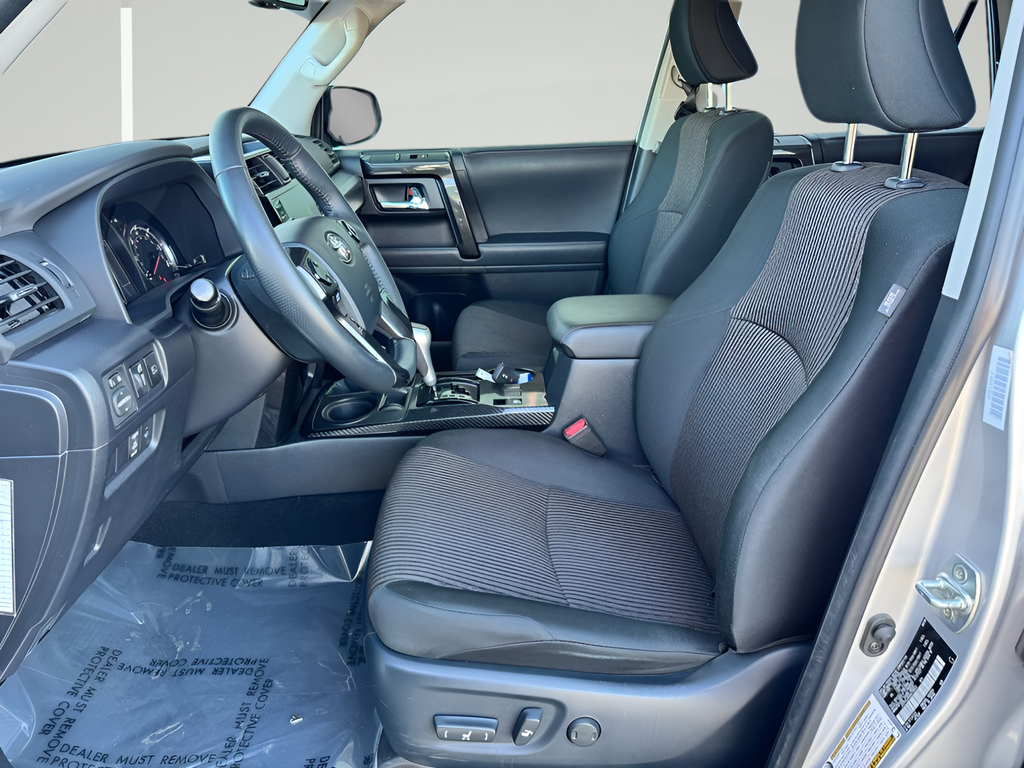 2024 Toyota 4Runner TRD Off-Road