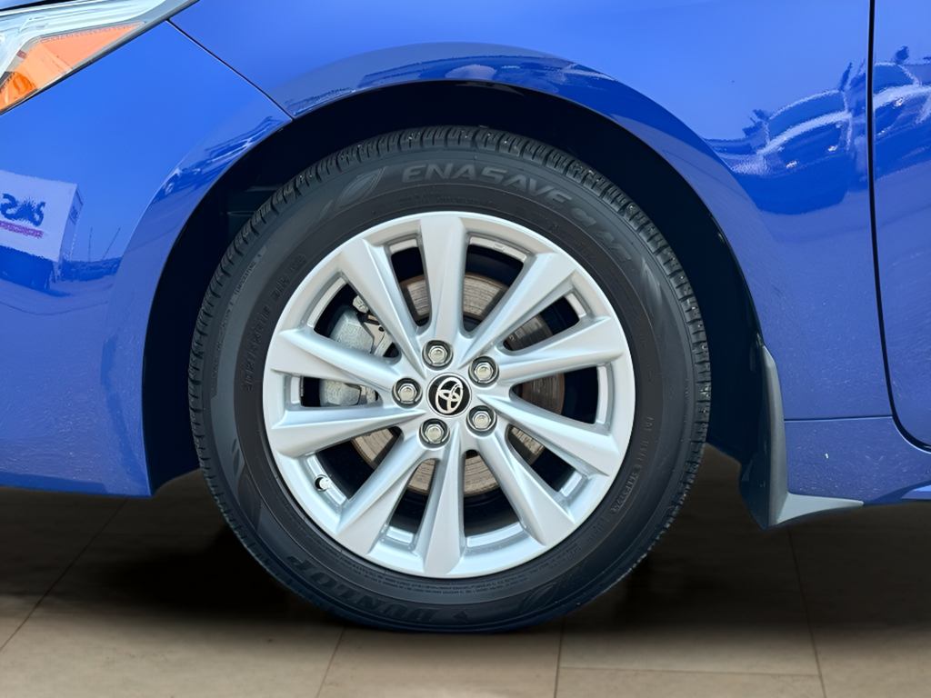 2025 Toyota Corolla Hatchback SE