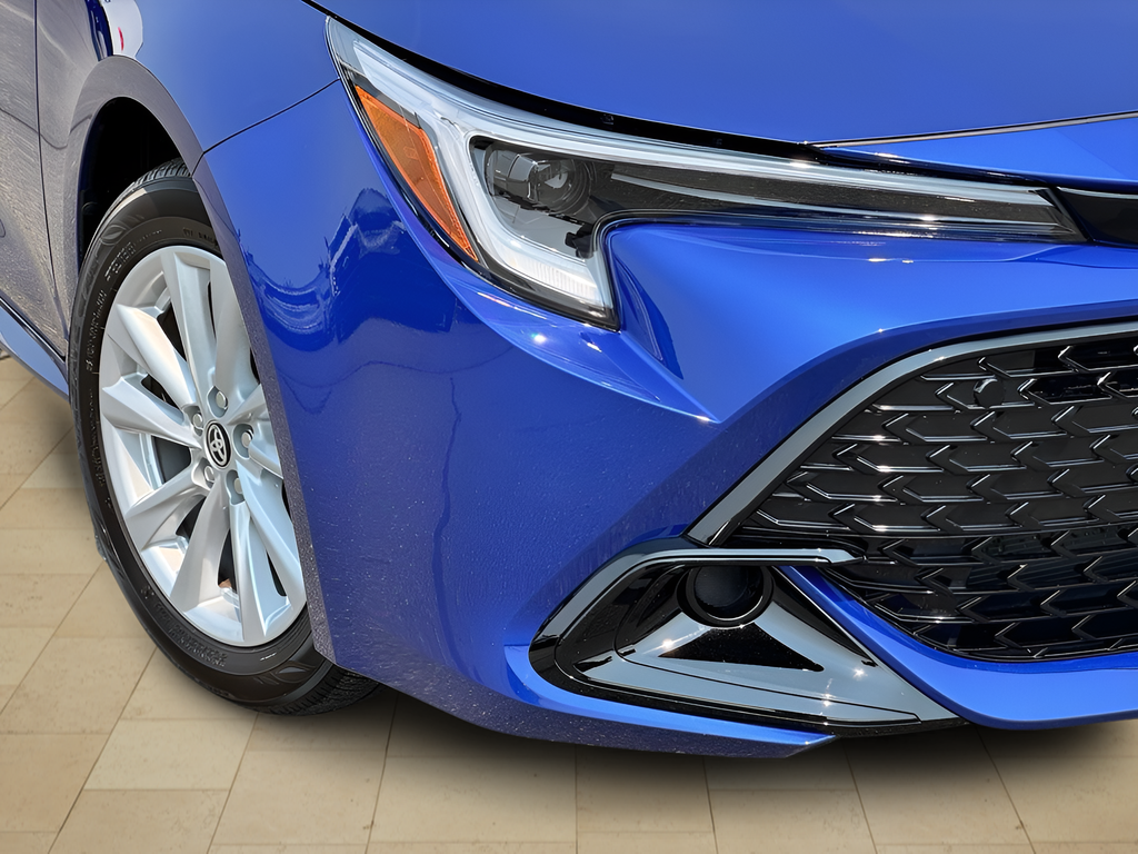 2025 Toyota Corolla Hatchback SE