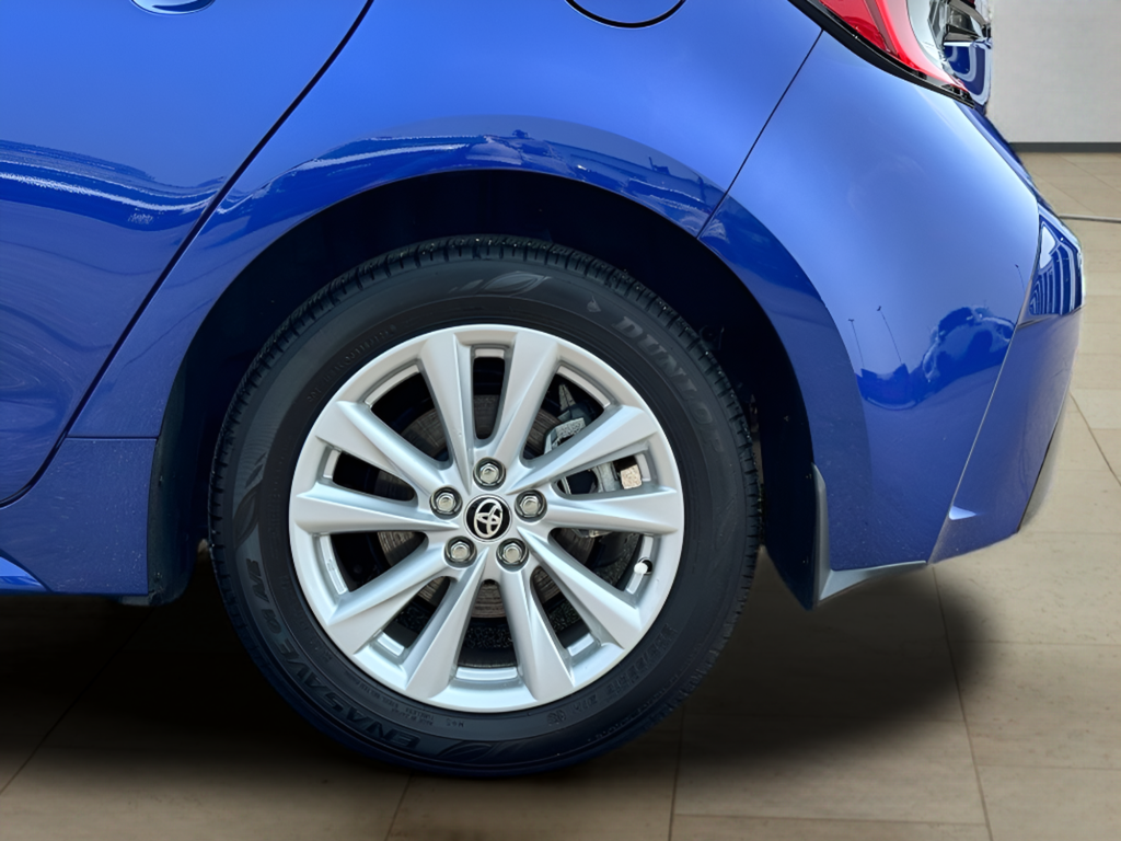 2025 Toyota Corolla Hatchback SE