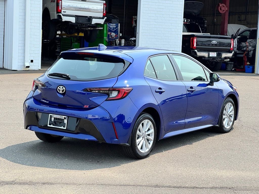 2025 Toyota Corolla Hatchback SE