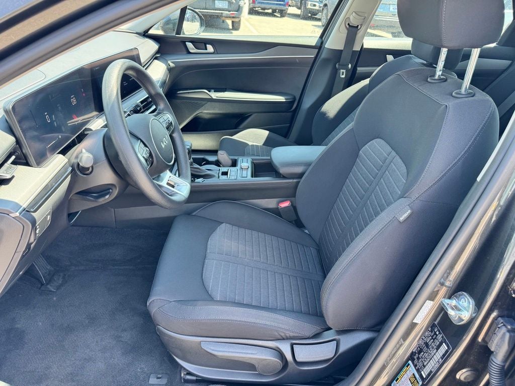 2025 Kia K5 LXS