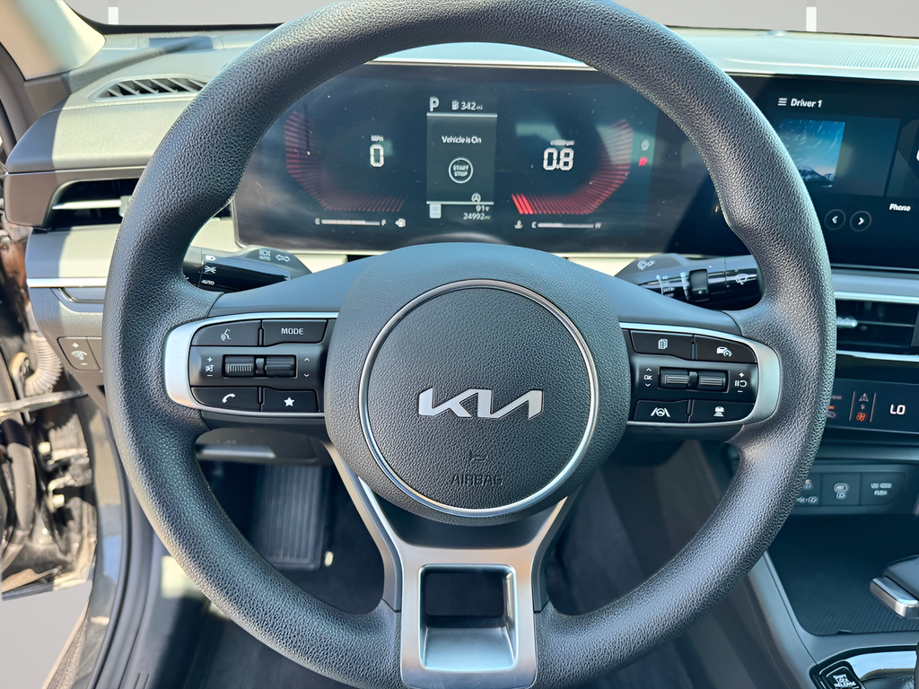 2025 Kia K5 LXS