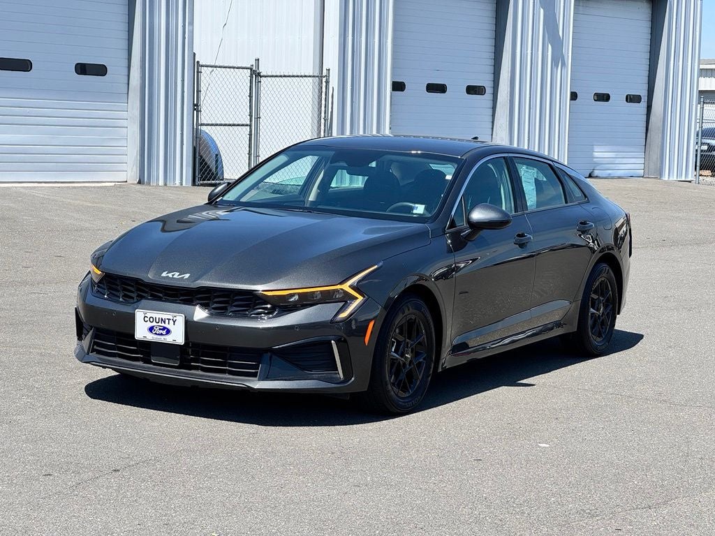 2025 Kia K5 LXS