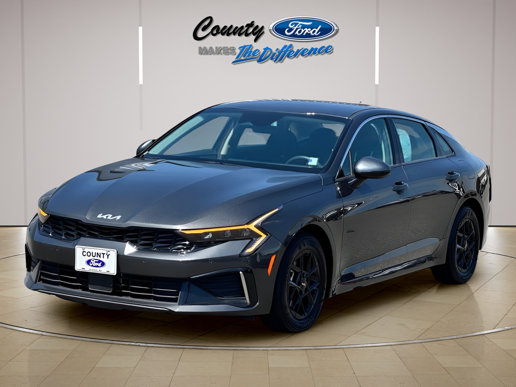 2025 Kia K5 LXS