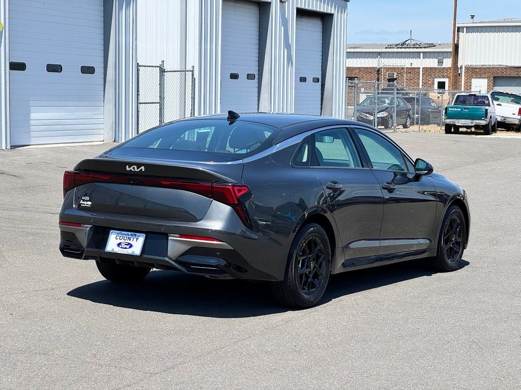 2025 Kia K5 LXS