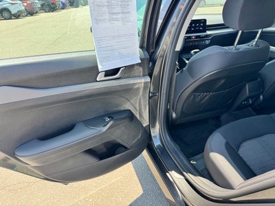 2025 Kia K5 LXS