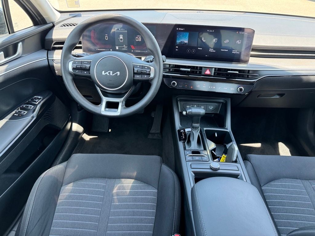 2025 Kia K5 LXS
