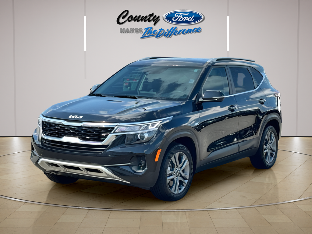 2023 Kia Seltos S