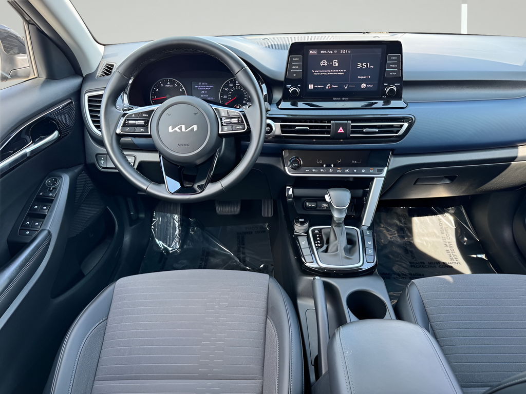 2023 Kia Seltos S