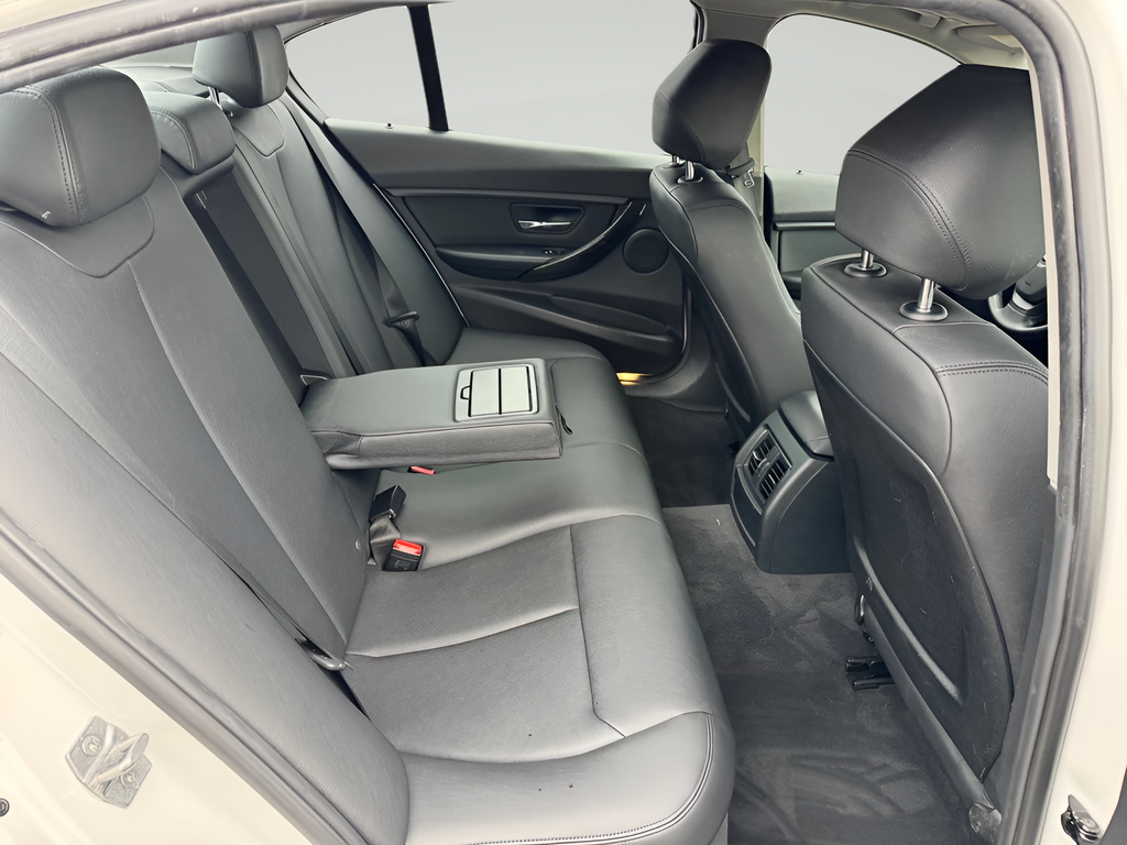 2016 BMW 3 Series 320i xDrive