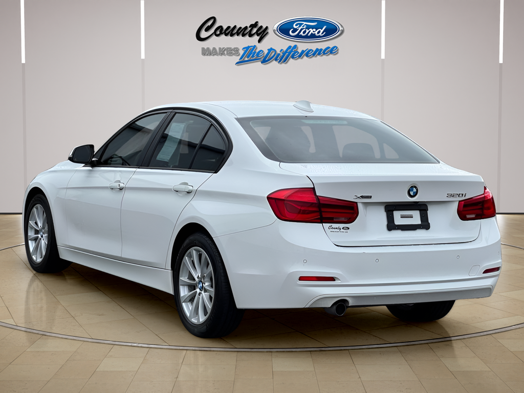 2016 BMW 3 Series 320i xDrive