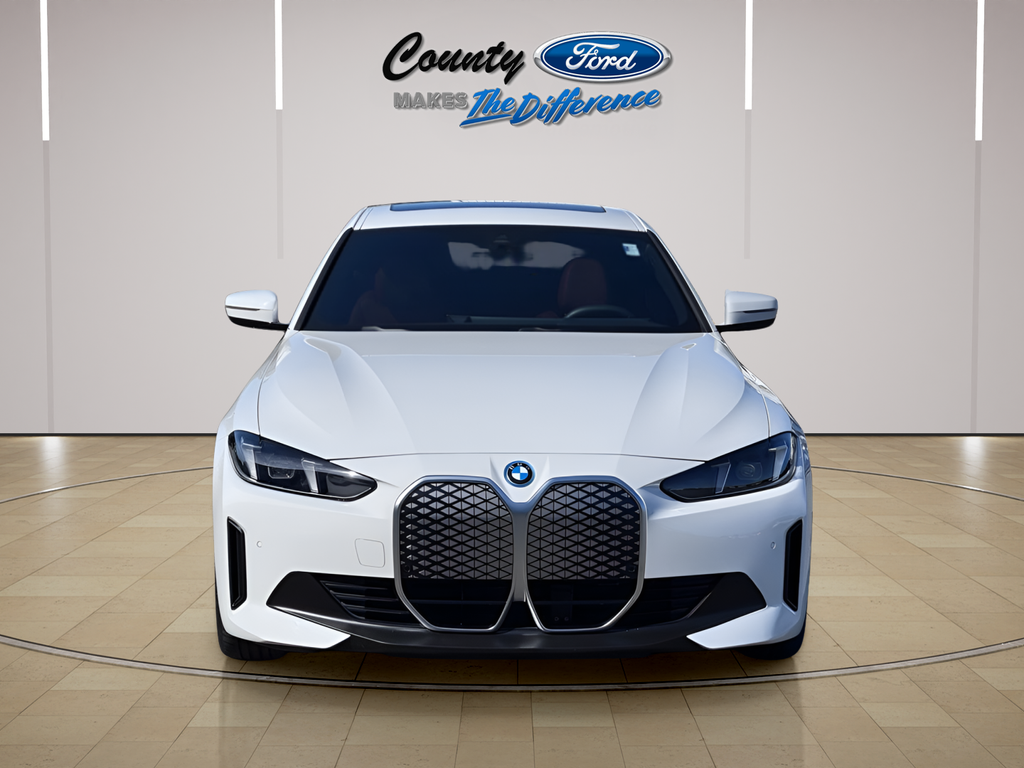 2025 BMW i4 eDrive40