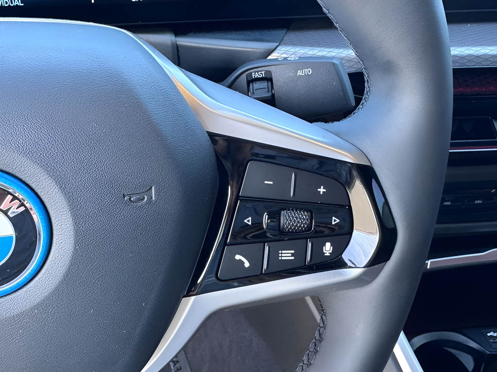 2025 BMW i4 eDrive40