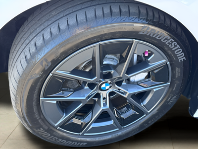 2025 BMW i4 eDrive40