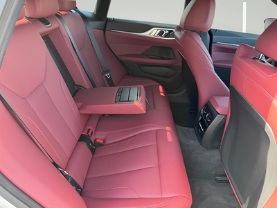 2025 BMW i4 eDrive40