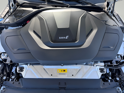 2025 BMW i4 eDrive40