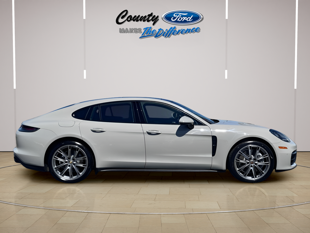 2021 Porsche Panamera Base