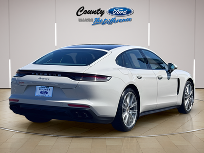 2021 Porsche Panamera Base