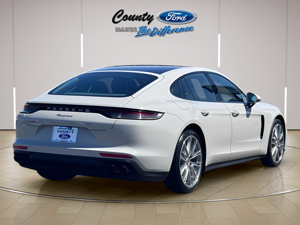 2021 Porsche Panamera Base