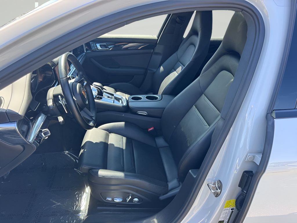 2021 Porsche Panamera Base