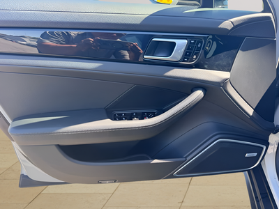 2021 Porsche Panamera Base