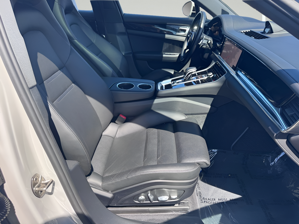 2021 Porsche Panamera Base