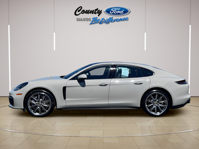 2021 Porsche Panamera Base