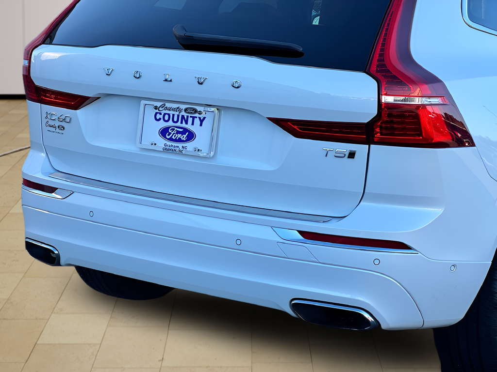 2021 Volvo XC60 T5 Inscription